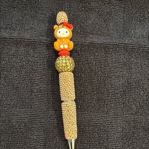 Glitter Gold Barrel Pen with Hello Kitty Charm
